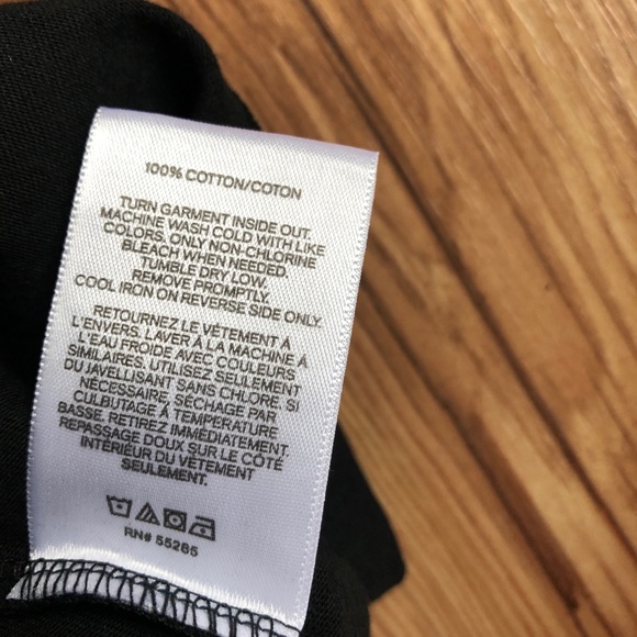 NEW EXPRESS Crewneck Tee Shirt Short Sleeve Small Black Men’s - Picture 5 of 16